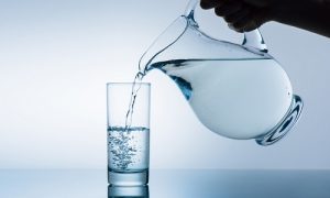 Los Beneficios De Beber Agua Purificada